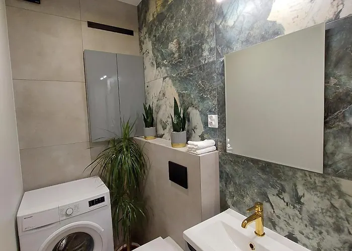 Lantern Hill Jastrzębia Góra